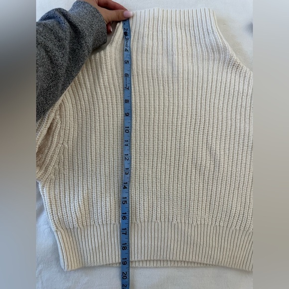 ARITZIA cream knit sweater - Picture 4 of 11